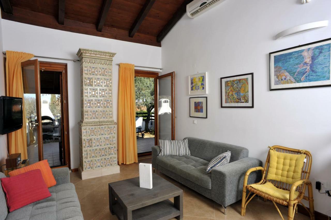 Holiday House Lena Porec Exterior photo